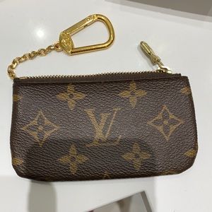 LV key pouch *PLEASE READ*